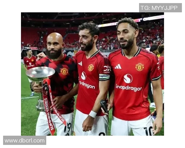 曼联与曼城激战联赛杯巅峰对决谁能书写新的辉煌历史