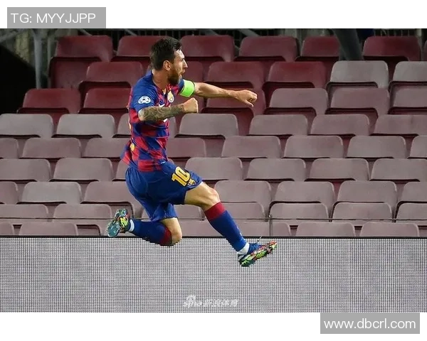 梅西助攻三次助力巴黎逆转巴萨成功晋级欧冠八强